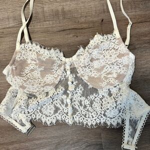 Priceless Lace crop Bustier Top